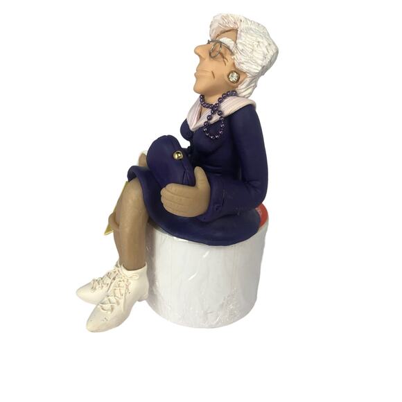 Born To Shop Diana Manning Figurine - Picture 2 of 5